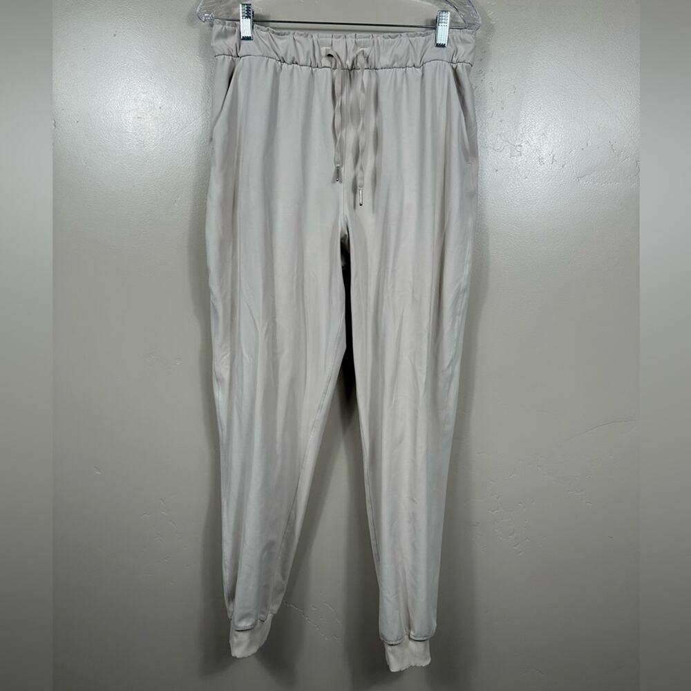 Lululemon Stretch Luxtreme High-Rise Jogger Natural Ivory White Size 10